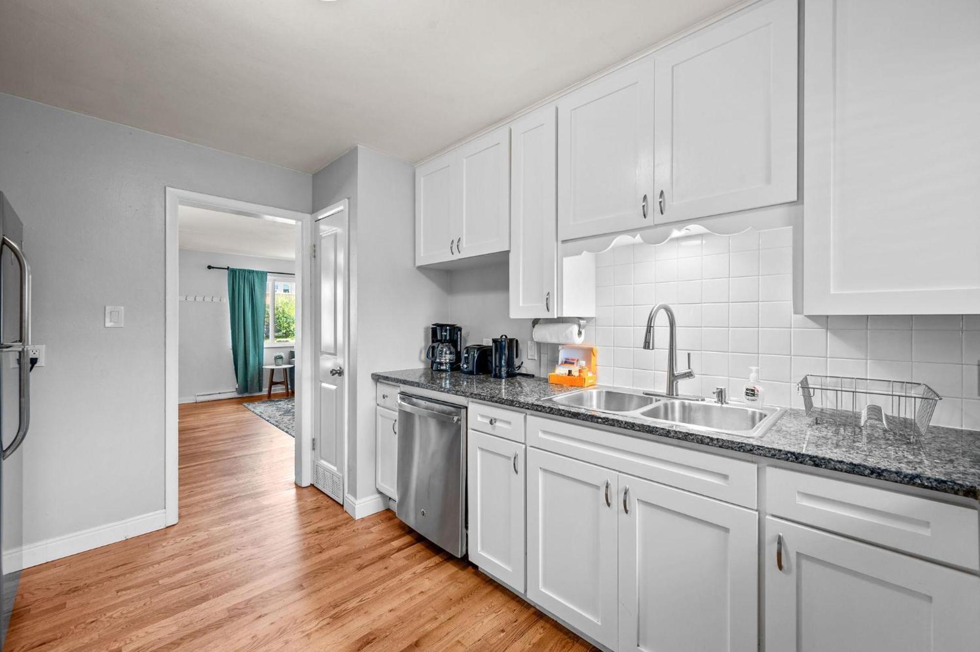 Vila 7290 W 10Th Ave Lakewood Exteriér fotografie