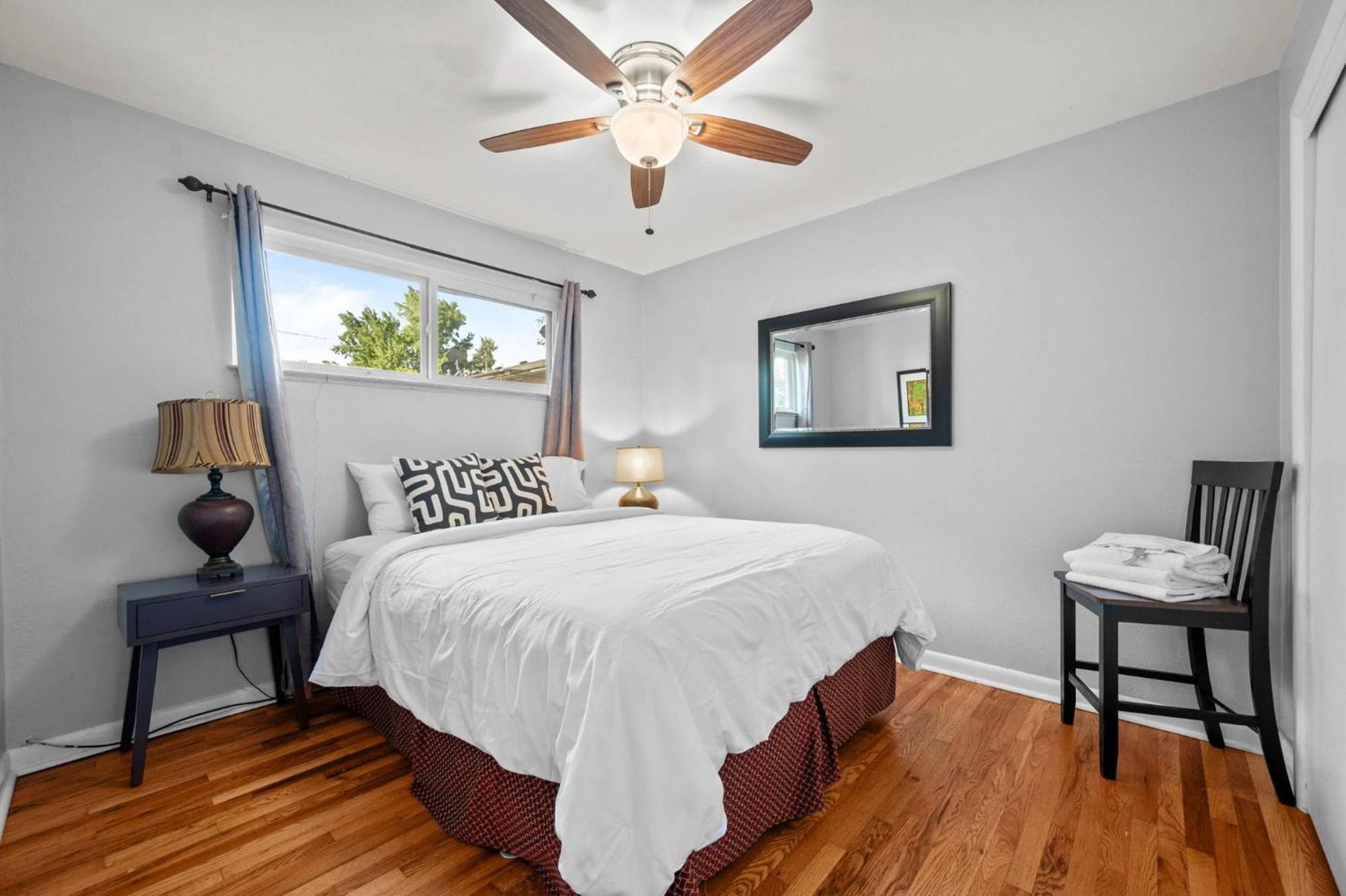 Vila 7290 W 10Th Ave Lakewood Exteriér fotografie